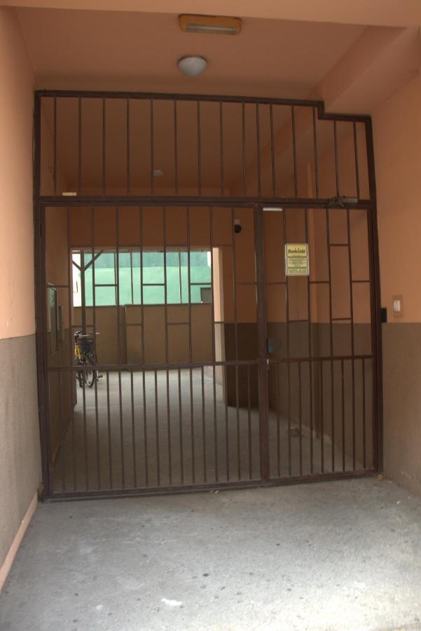 Novi Sad Apartman Tenigo Dış mekan fotoğraf