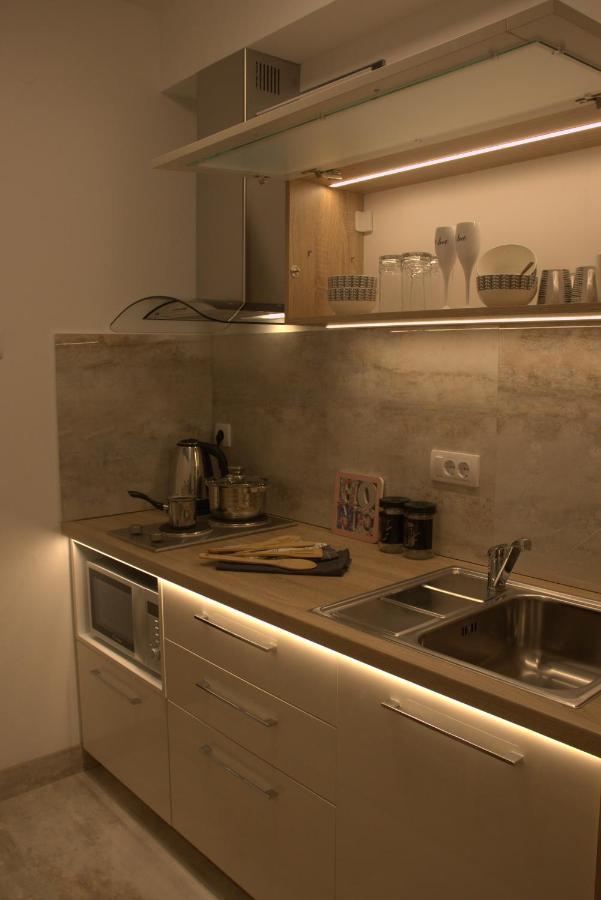 Novi Sad Apartman Tenigo Dış mekan fotoğraf